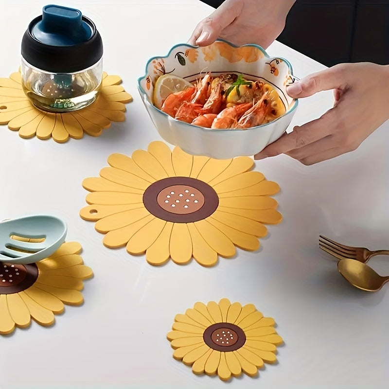 PVC Heat Resistant Sunflower Table Mat 3
