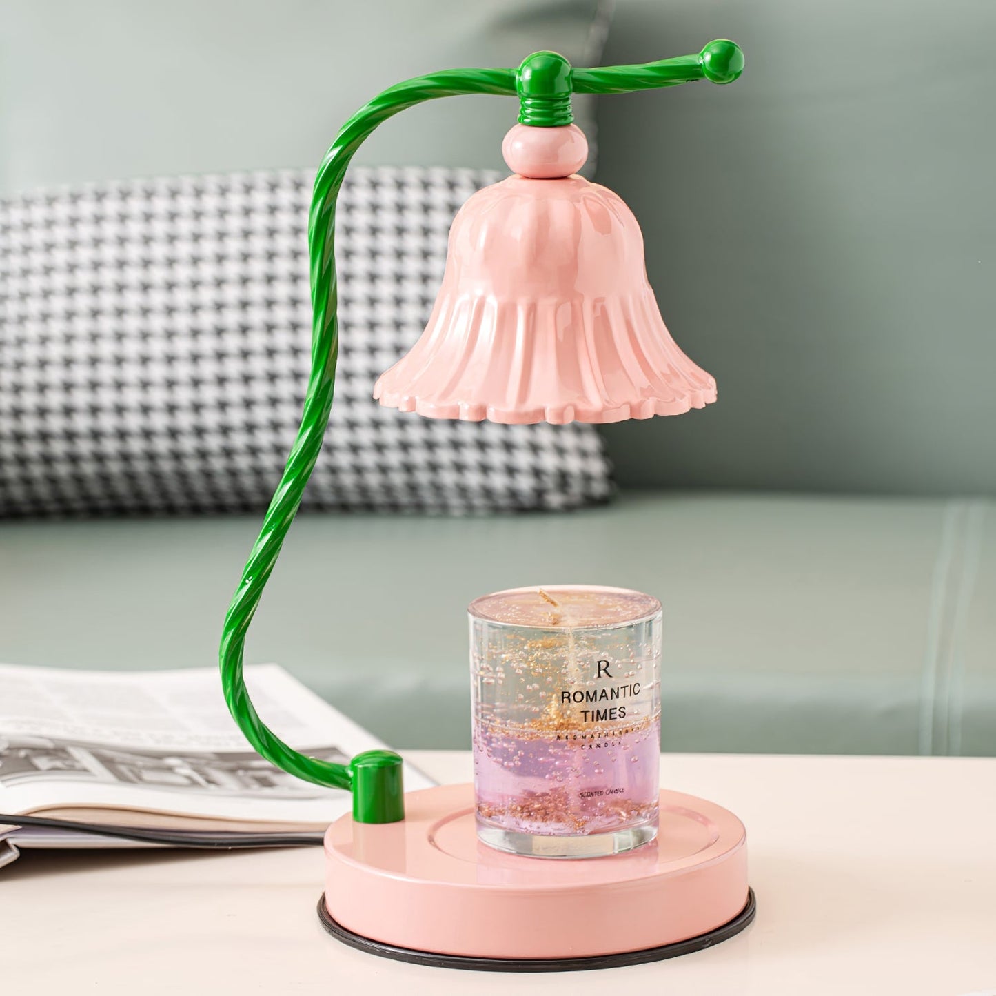 BloomAura – Lampada da Tavolo in Vetro Rosa Incantevole