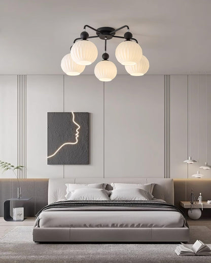 LuxeAura - Deckenlampe mit von Renee inspiriertem Design und warmem Licht