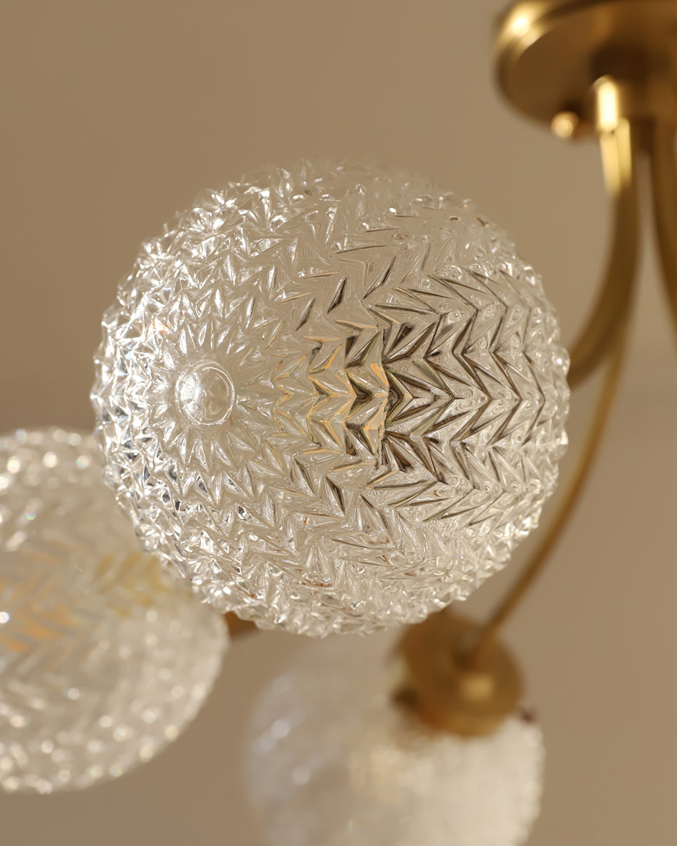 RetroGlow - Deckenlampe im Vintage-Glas-Stil mit warmem Ambiente