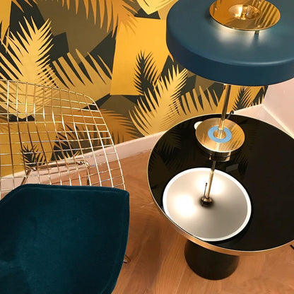 ElegantGlow – Lampada da Tavolo in Metallo e Acrilico Senza Tempo