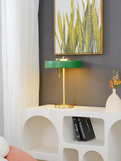 ElegantGlow – Lampada da Tavolo in Metallo e Acrilico Senza Tempo