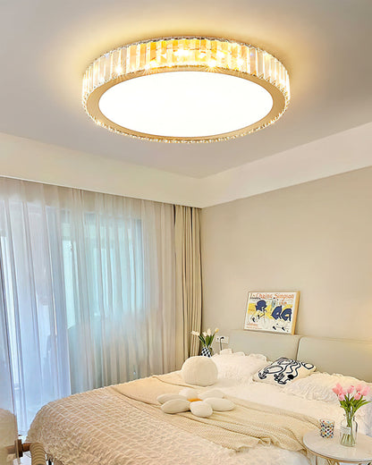 LuxeCrystalAura - Elegant Crystal Illumination