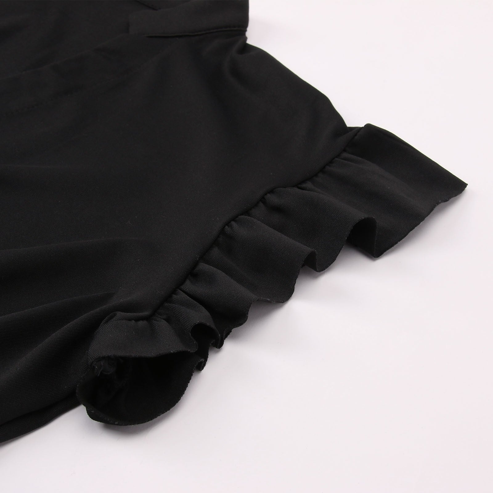 Ruffled women's blouse for dirndl – Oktoberfest | Traditional design with a romantic flair 4