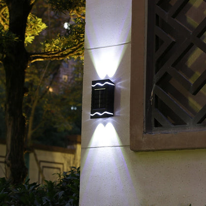 SolarMajesty - Elegancka Lampa Solarna na Zewnątrz