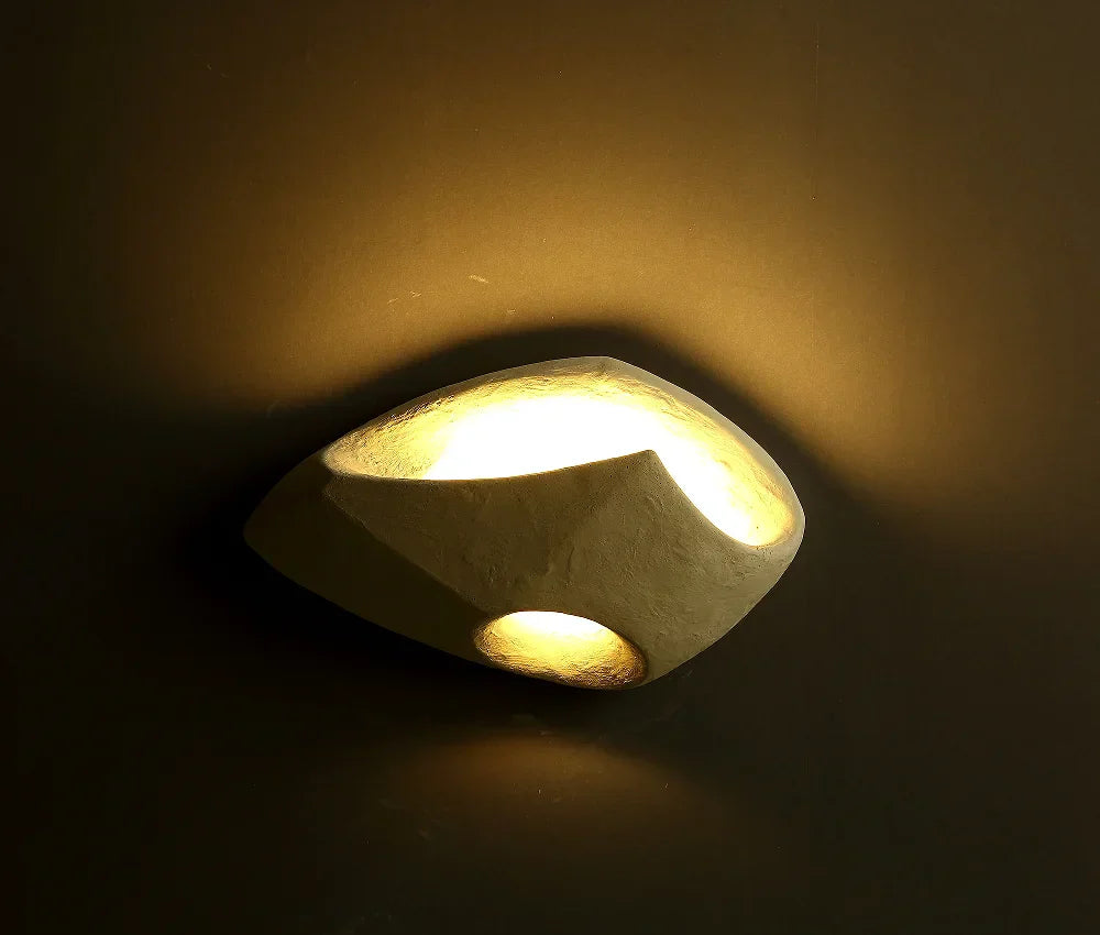 CalmSphere - Lampa ścienna inspirowana wabi-sabi