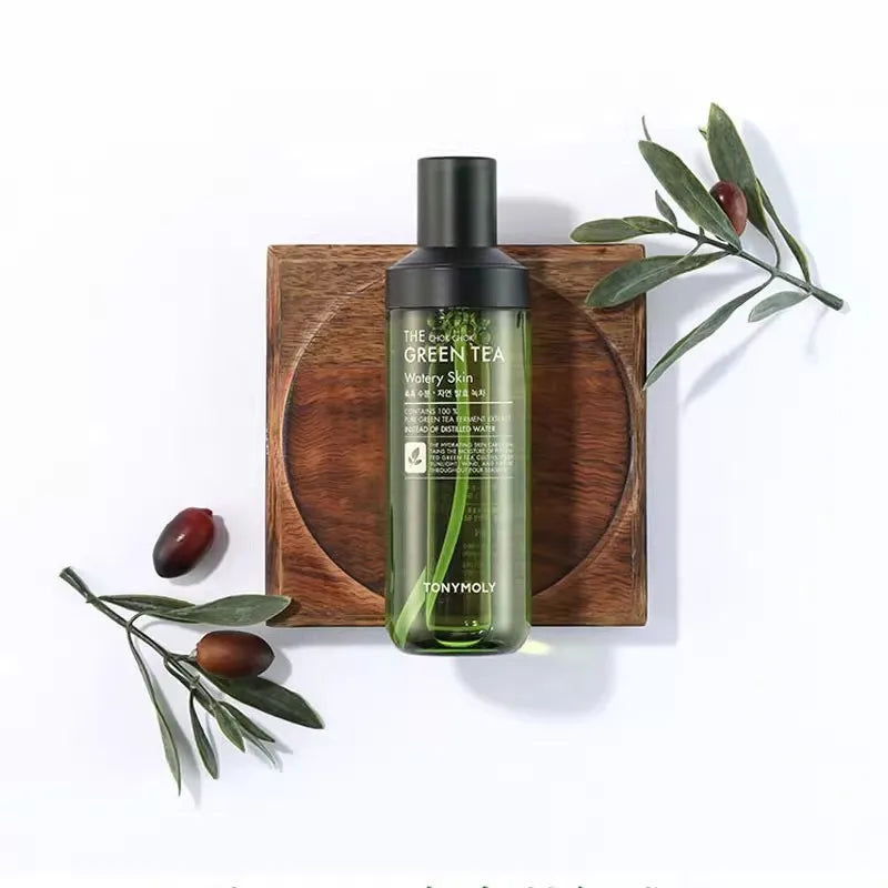 GreenTea Essence Moisturizing Toner – feuchtigkeitsspendend und erfrischend für gepflegte Haut