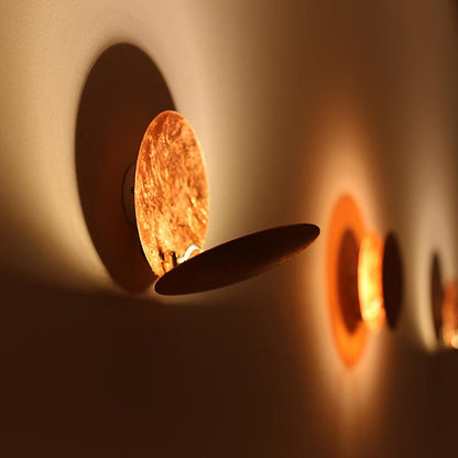 EclipseAura – Wall Lamp with Solar Eclipse Shape