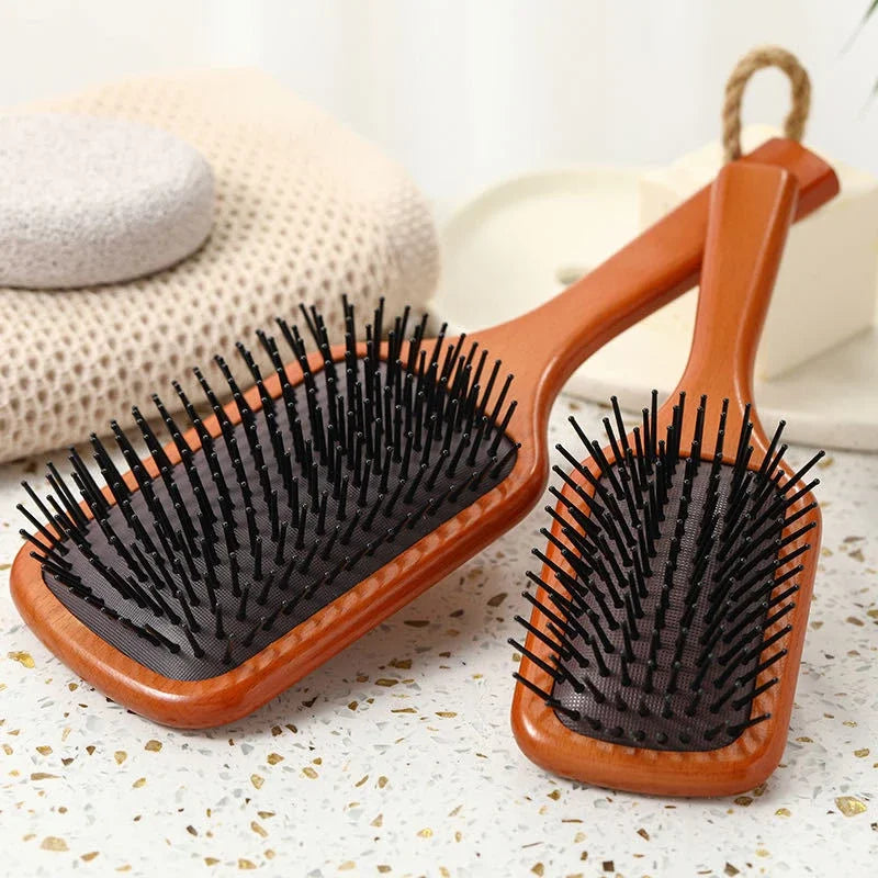 HydraVibe - Scalp Massage Comb with Hair Oil Spray Function