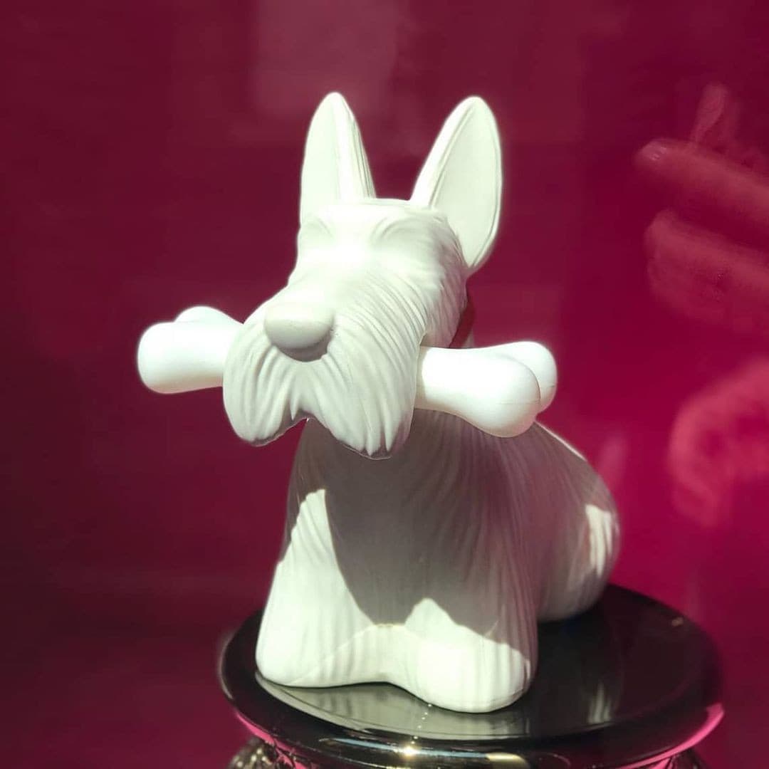 PuppyShine – Lampada da tavolo LED con Scottie Dog giocoso
