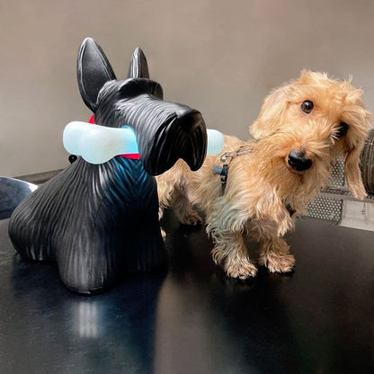 PuppyShine – Lampada da tavolo LED con Scottie Dog giocoso