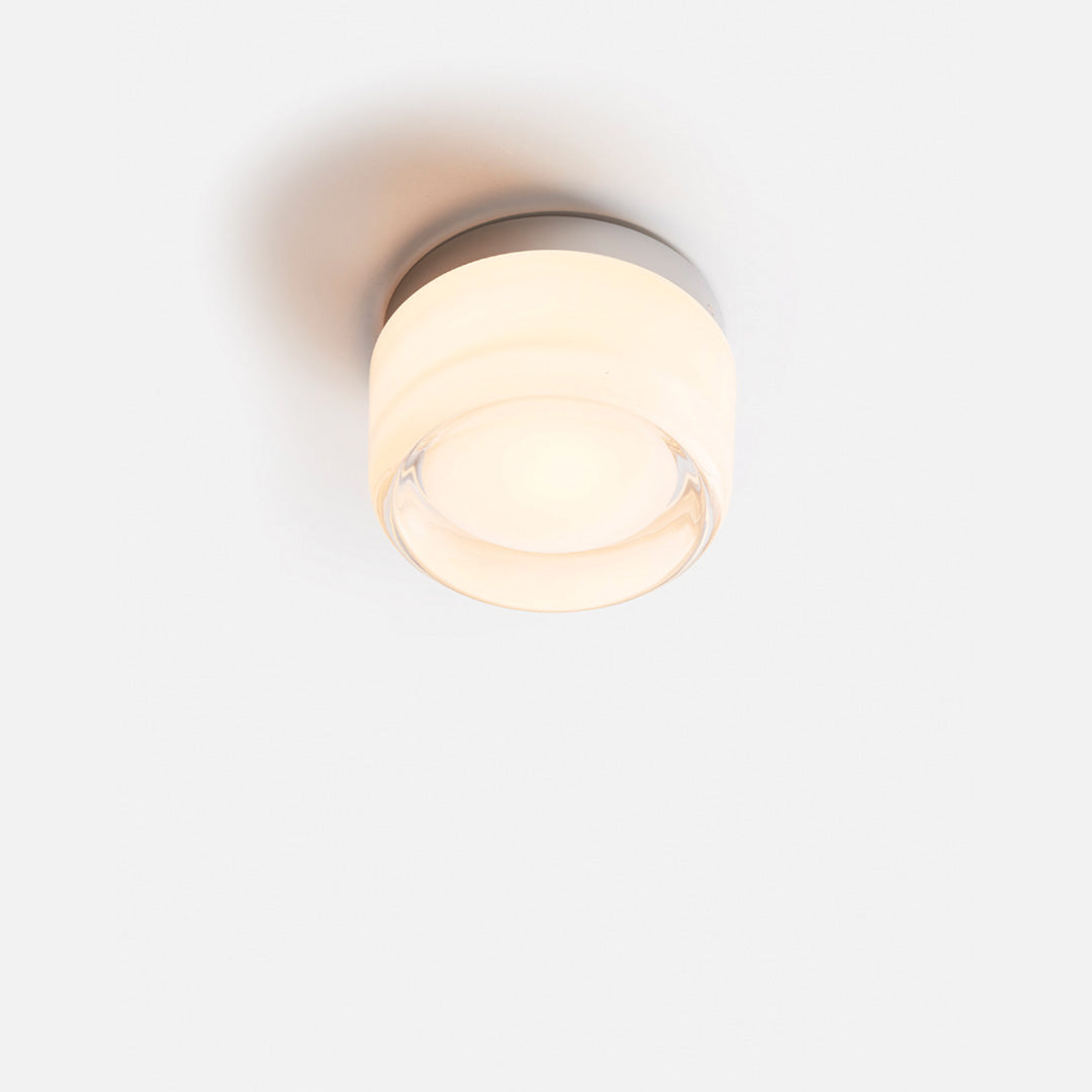 AuraLuxe – Elegant Dimpled Wall Light