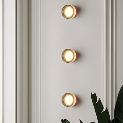 AuraLuxe – Elegant Dimpled Wall Light