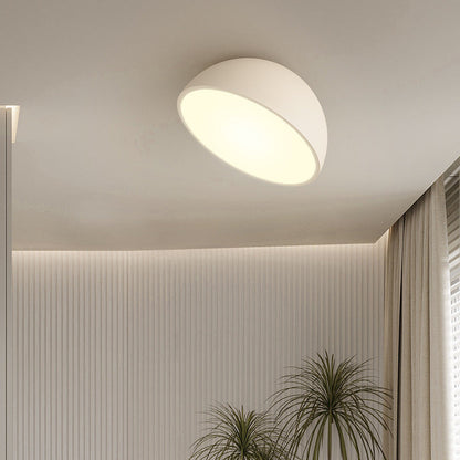 Semicircular ceiling lamp 1