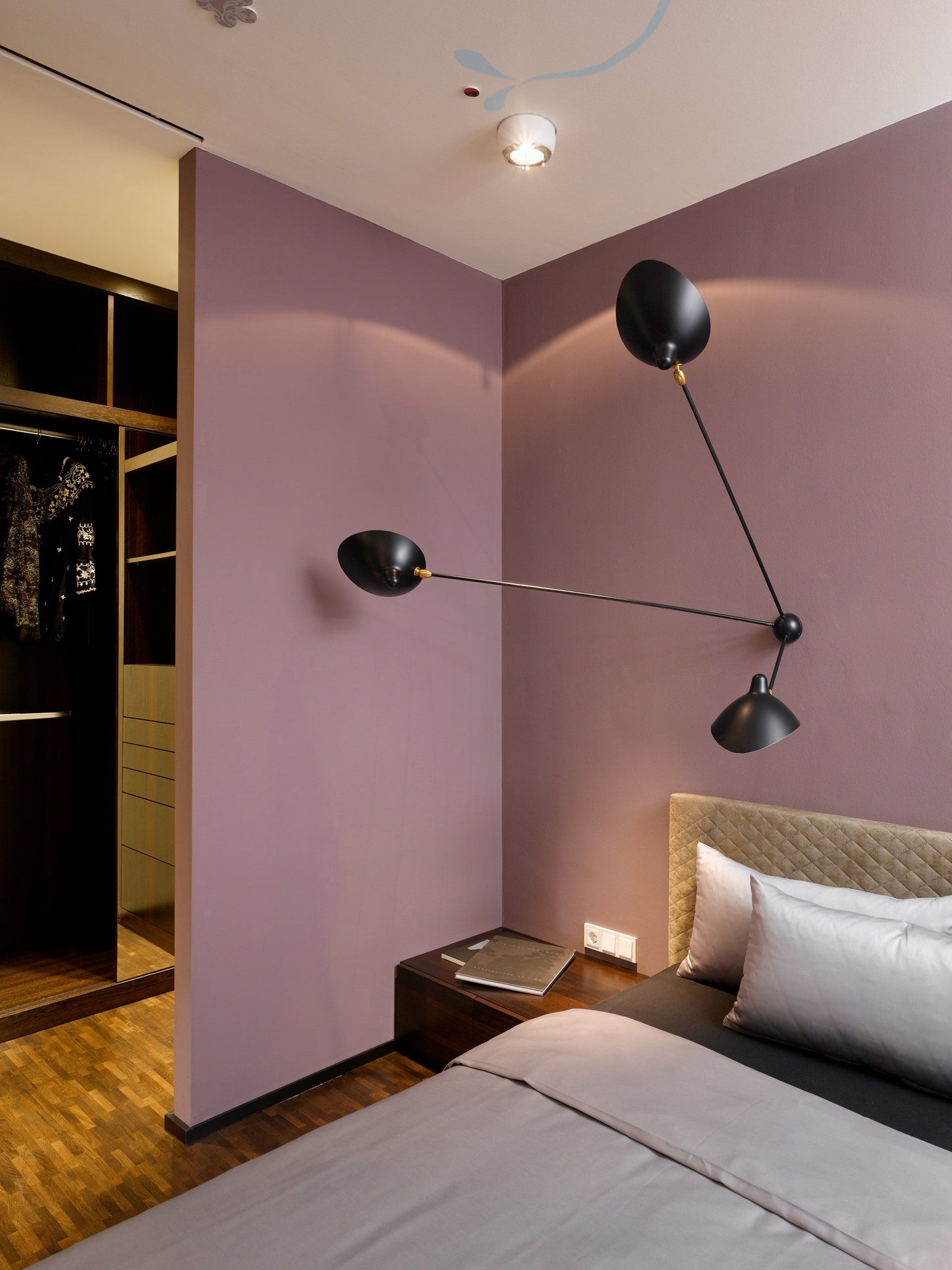 LuxeAura - Ceiling Lamp with Serge-Inspired Design and Refined Light