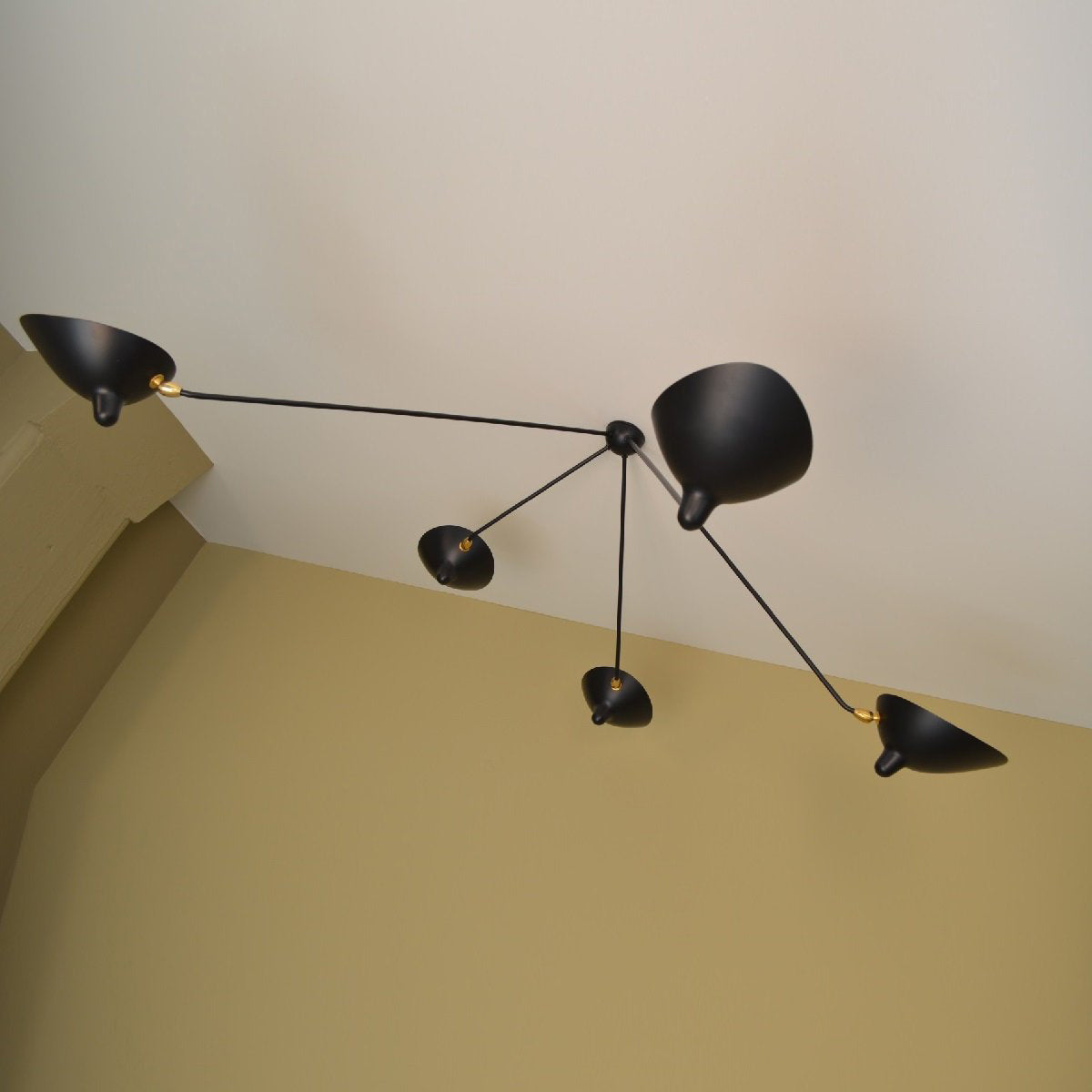 LuxeAura - Ceiling Lamp with Serge-Inspired Design and Refined Light