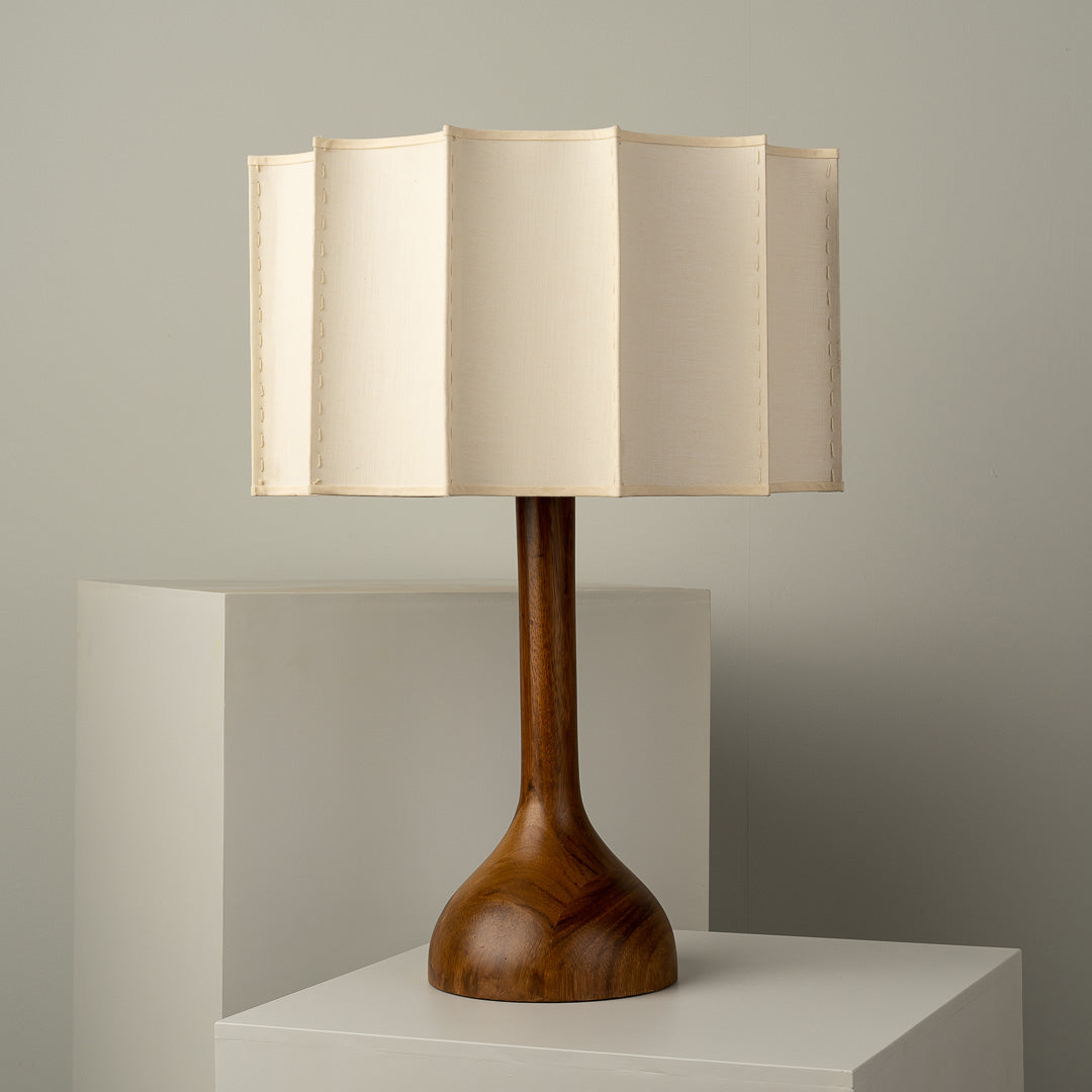 GlowNest – Lampada da Tavolo Elegante con Atmosfera Calda