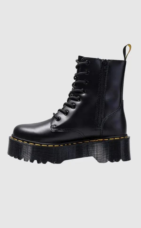 Stylish Leather Platform Boots with Chunky Sole – Comfortable Urban Footwear for All-Day Wear 0
