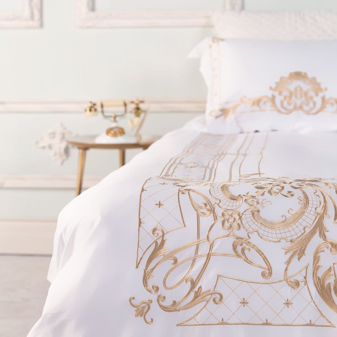 GoldenWood - Ropa de cama blanca y dorada elegante
