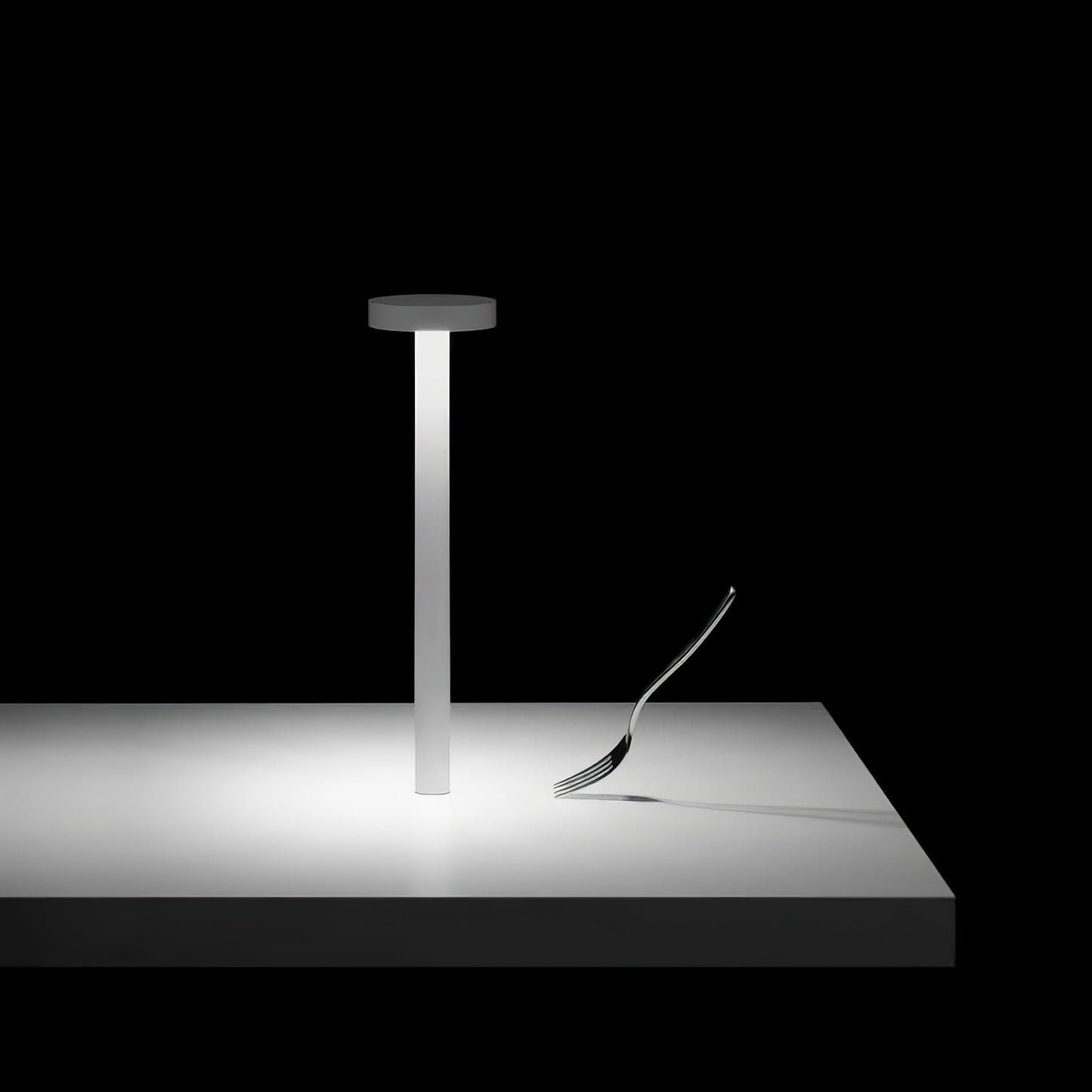 LumoMag - Draagbare Tafel Lamp met Magnetische Basis