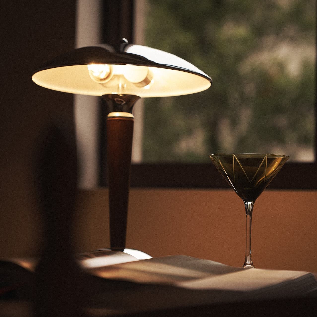 MinimalGlow - Scandinavian Pastel-Coloured Table Lamp