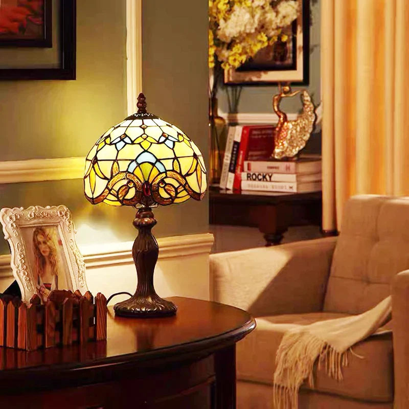 LuxeShade – Tiffany Office Lamp