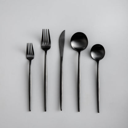 TitaniumElegance | Stylish Minimalist 20-Piece Cutlery Set 9