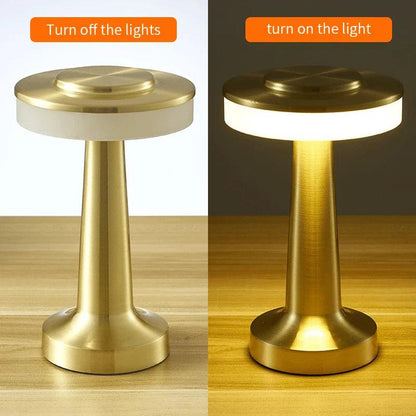 AuraMetal - Nordic-Inspired Table Lamp
