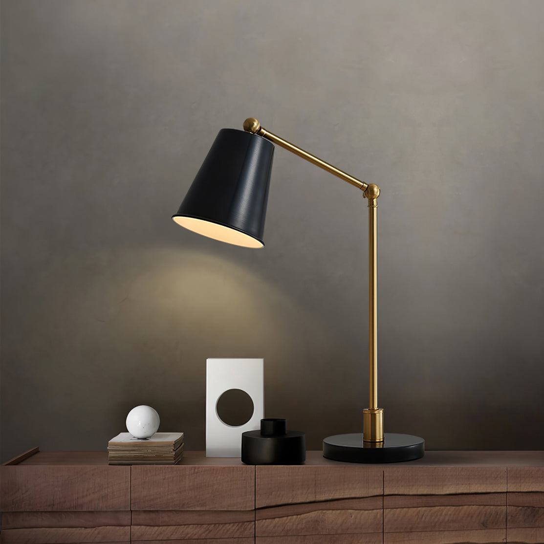 TresaBeam - Modern Desk Lamp