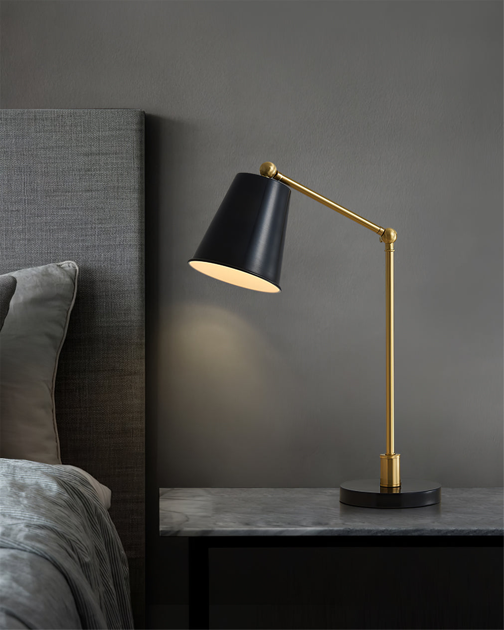 TresaBeam - Modern Desk Lamp