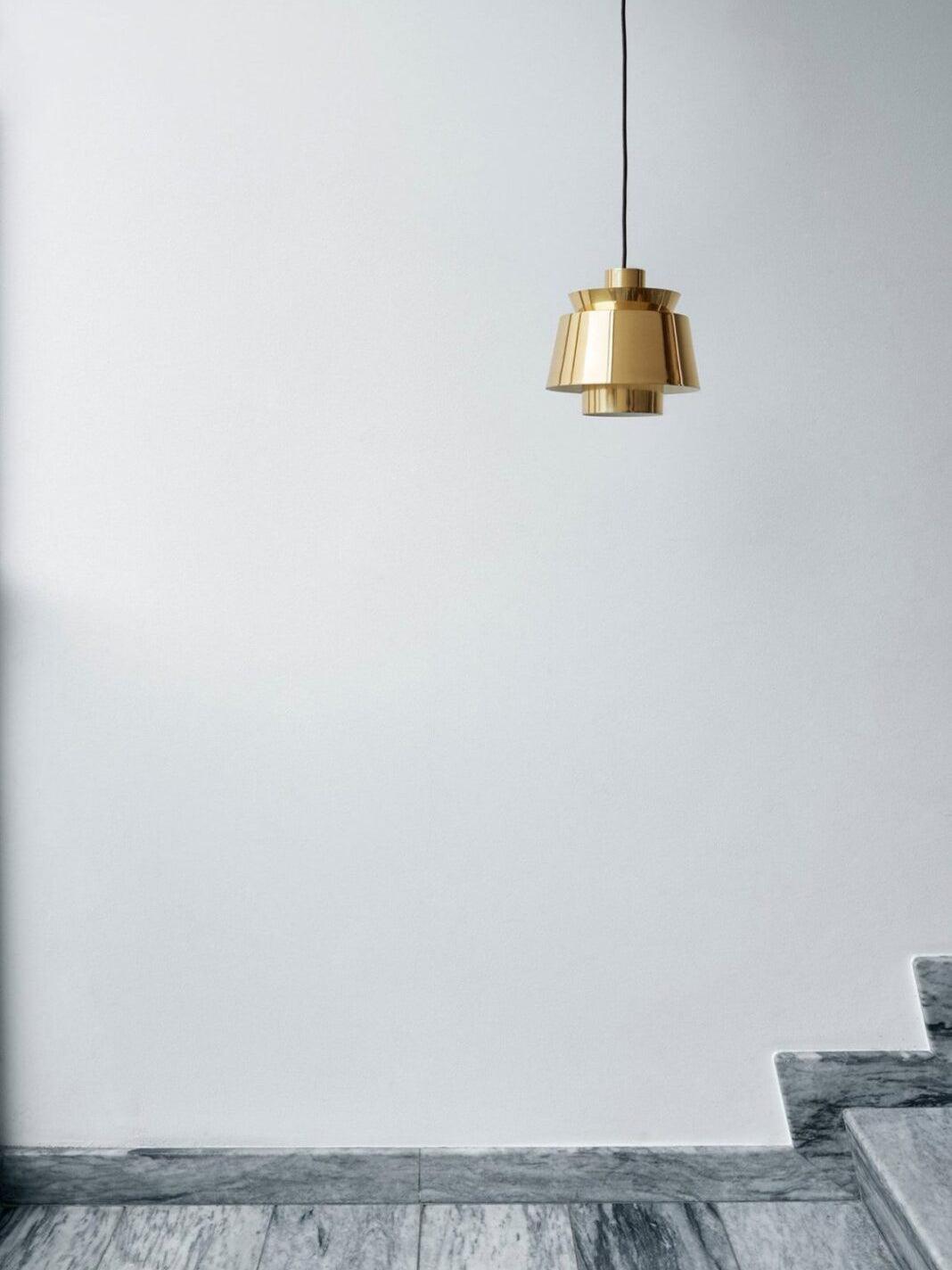 StellarBeam - Elegant Light Pendant
