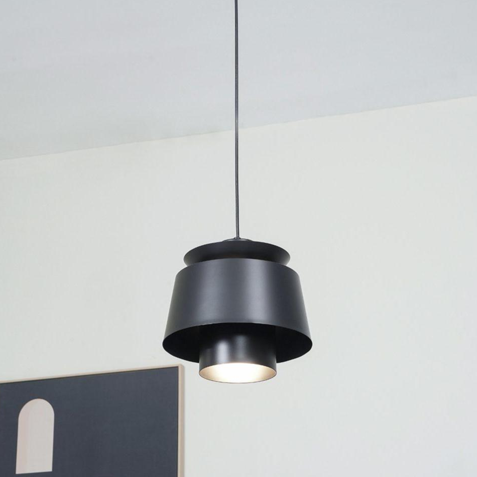 StellarBeam - Elegant Light Pendant
