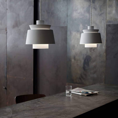 StellarBeam - Elegant Light Pendant