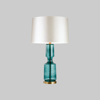 LuxAura – Elegante Lampada da Tavolo in Metallo e Vetro