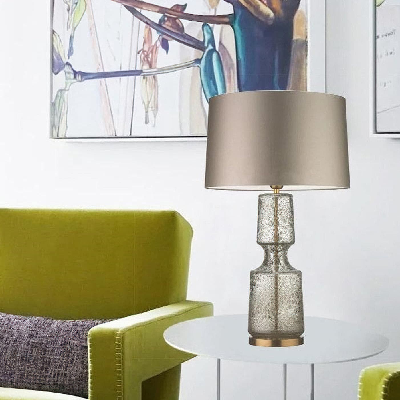 LuxAura – Elegante Lampada da Tavolo in Metallo e Vetro