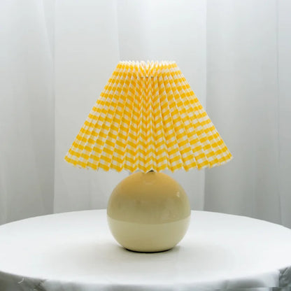 PleatedLume – Timeless Vintage Table Lamp
