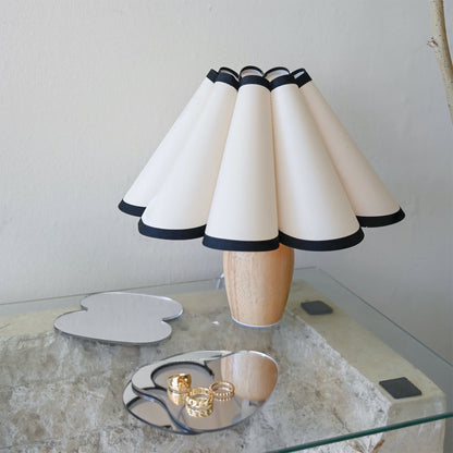 LuxFold – Vintage Inspired Woven Lamp