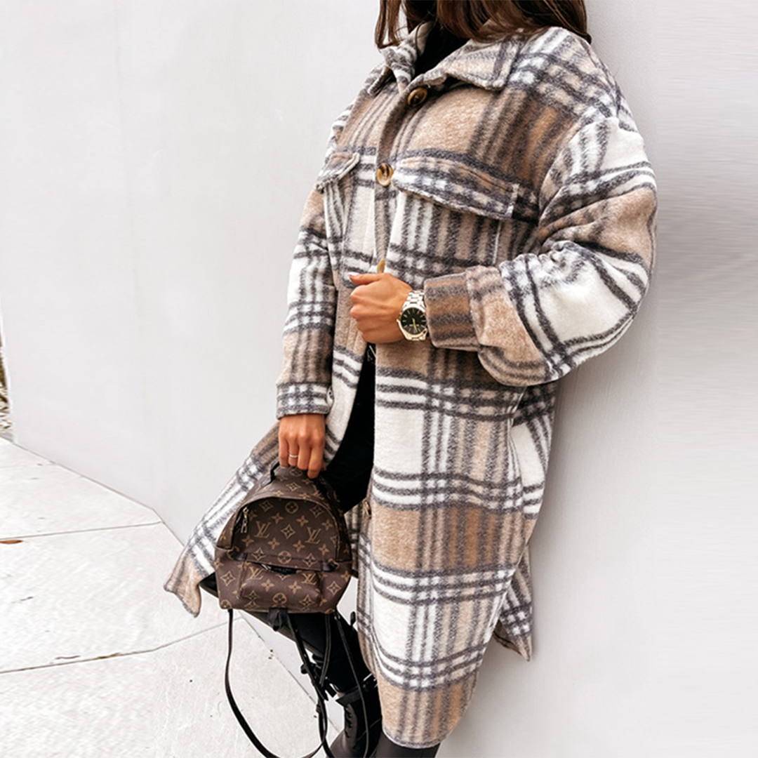 Women's Oversized Checkered Wool Blend Coat – Warm Winter Coat with Flap Pockets and Button Closure 3