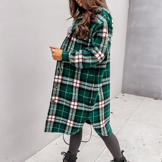 Women's Oversized Checkered Wool Blend Coat – Warm Winter Coat with Flap Pockets and Button Closure 4