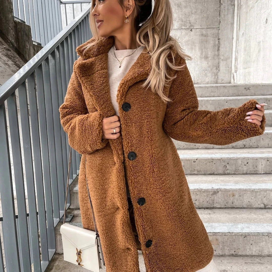 Women's Oversized Faux Fur Teddy Coat with Notched Lapel – Warm Winter Coat for Casual Wear 1
