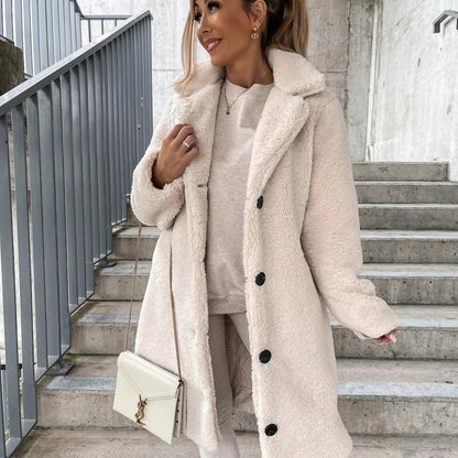 Women's Oversized Faux Fur Teddy Coat with Notched Lapel – Warm Winter Coat for Casual Wear 2