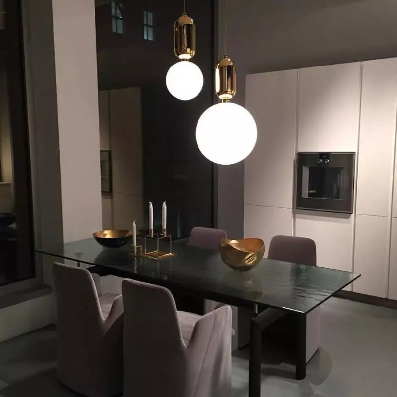 EchoGlow - Chic Orb Pendelleuchte