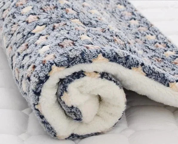 Ultra Soft Cat Blanket – Cozy Flannel Blanket with Cats, Hypoallergenic and Machine Washable, Perfect for All Cats-2