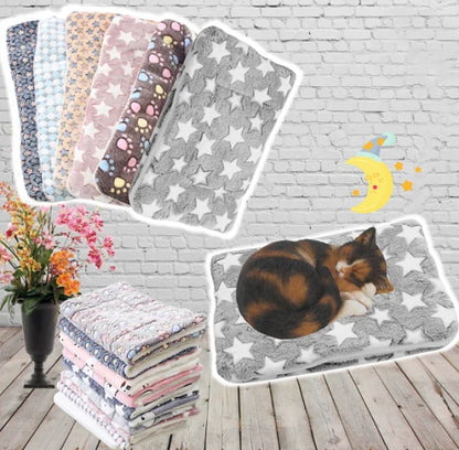 Ultra Soft Cat Blanket – Cozy Flannel Blanket with Cats, Hypoallergenic and Machine Washable, Perfect for All Cats-1