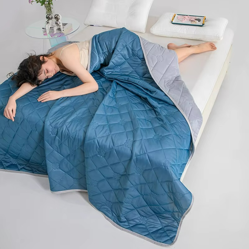 Lightweight Summer Quilt Air Condition Comforter Cool Duvet