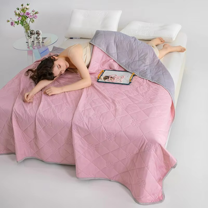 Lightweight Summer Quilt Air Condition Comforter Cool Duvet