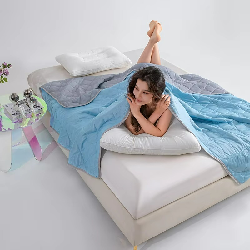 Lightweight Summer Quilt Air Condition Comforter Cool Duvet