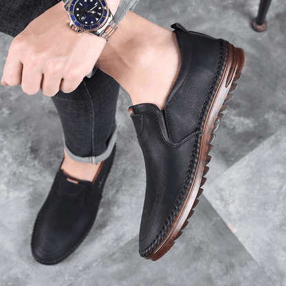 StrideComfort - Orthopedic Men's Shoes for Perfect Balance of Style and Ease