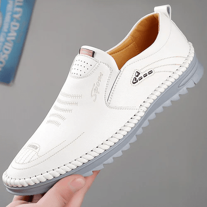 StrideComfort - Orthopedic Men's Shoes for Perfect Balance of Style and Ease