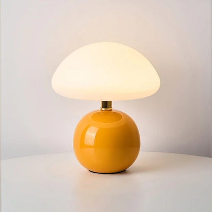 ChicMushroom – Bauhaus-Style Cream Lighting